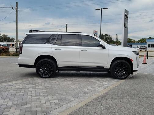 2024 Cadillac Escalade Sport Platinum