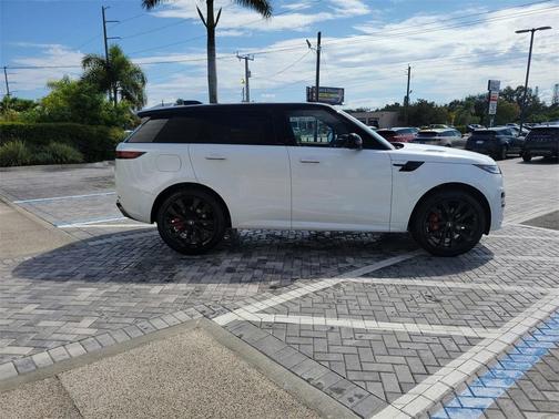 2025 Land Rover Range Rover Sport P400 Dynamic SE