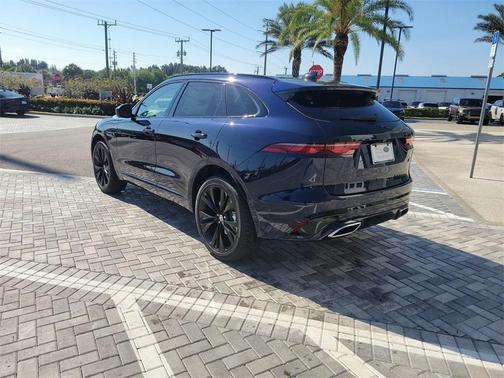 2026 Jaguar F-PACE P400 R-Dynamic S