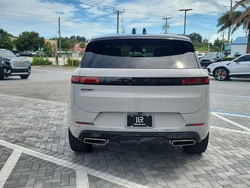 Borasco Grey 2025 Land Rover Range Rover Sport P400 Dynamic SE