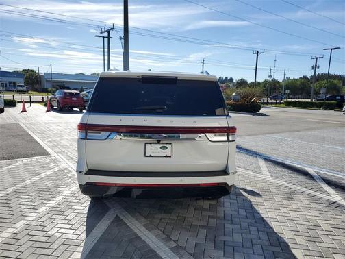 2022 Lincoln Navigator Reserve