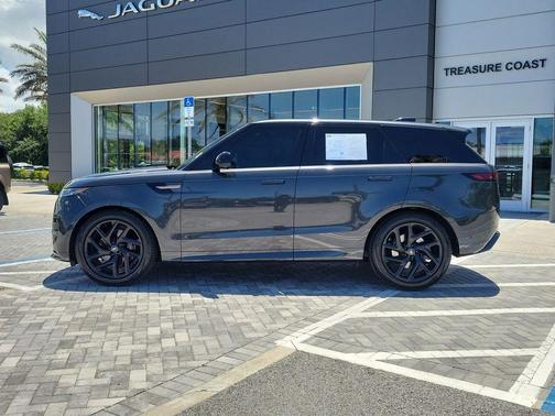 Fuji White 2024 Land Rover Range Rover Sport Dynamic SE