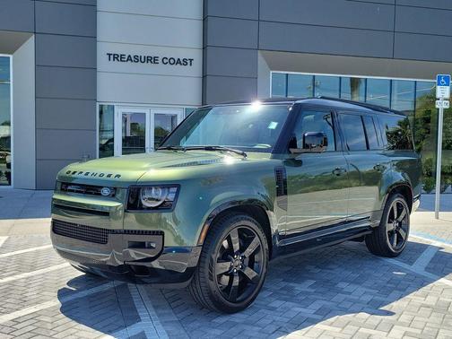 Woolstone Green 2026 Land Rover Defender P400 X-Dynamic SE