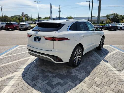 2025 Jaguar F-PACE P250 R-Dynamic S