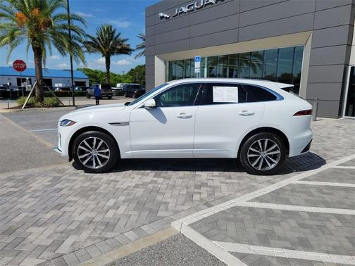 2025 Jaguar F-PACE P250 R-Dynamic S