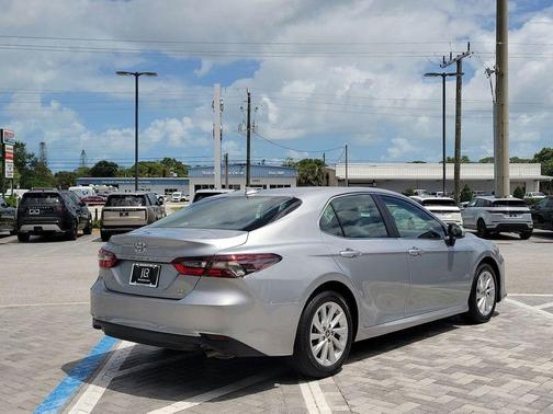 Celestial Silver Metallic 2023 Toyota Camry LE