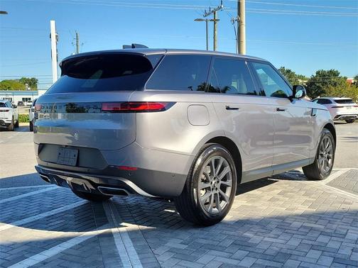2025 Land Rover Range Rover Sport P360 SE