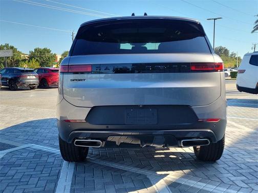 2025 Land Rover Range Rover Sport P360 SE