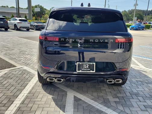 2025 Land Rover Range Rover Sport P530 Autobiography