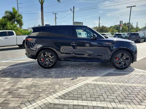 2025 Land Rover Range Rover Sport P530 Autobiography