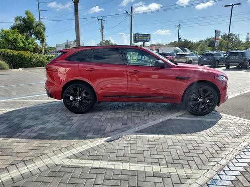 2026 Jaguar F-PACE P400 R-Dynamic S