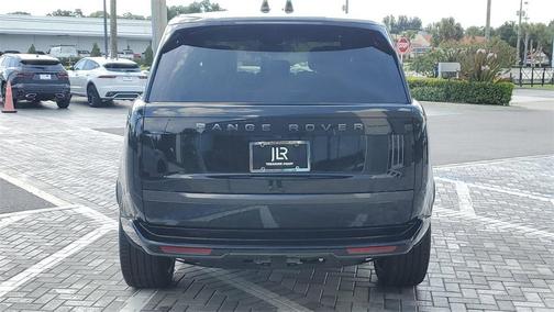 2025 Land Rover Range Rover P400 SE 7 Seat