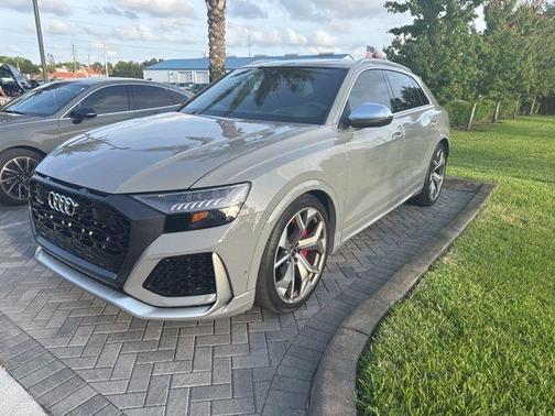 Nardo Gray 2024 Audi RS Q8 4.0T quattro