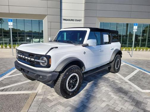 2022 Ford Bronco Outer Banks