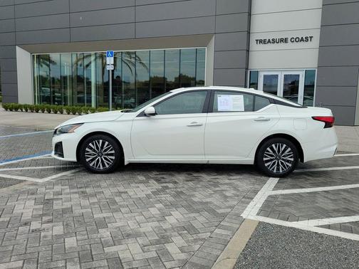 White 2025 Nissan Altima SV