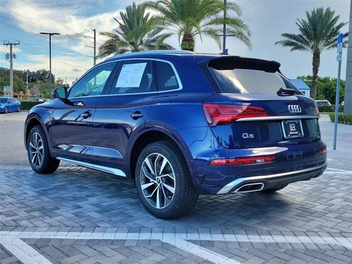2023 Audi Q5 45 S line quattro Premium