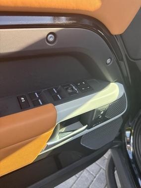 2023 Land Rover Defender 110 S