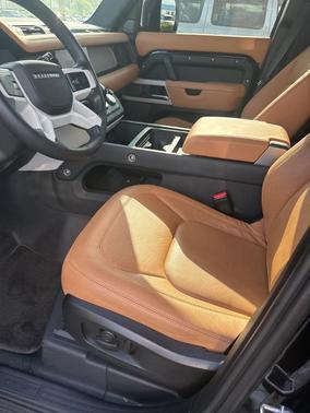 2023 Land Rover Defender 110 S