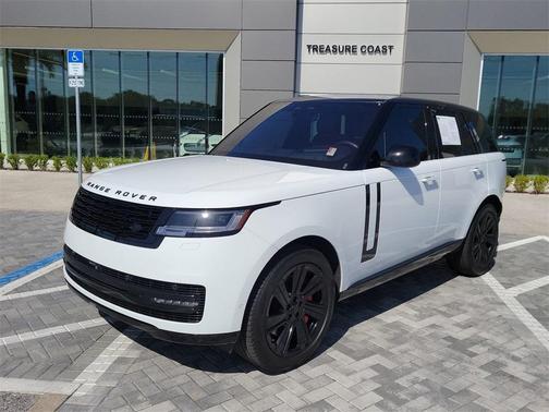 2023 Land Rover Range Rover P530 SE