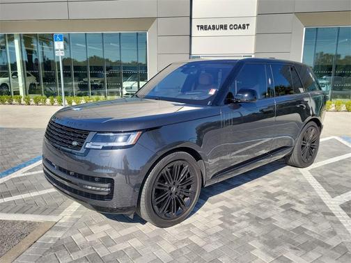 2023 Land Rover Range Rover P530 SE