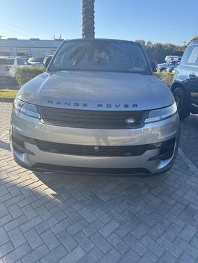 2024 Land Rover Range Rover Sport SE