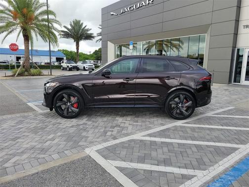 2026 Jaguar F-PACE SVR 575 Edition
