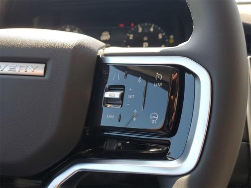 2024 Land Rover Discovery Sport Core S