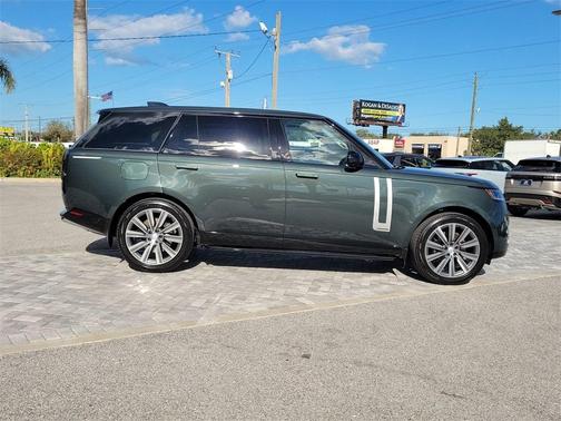 2025 Land Rover Range Rover AUTOBIOGRAPHY