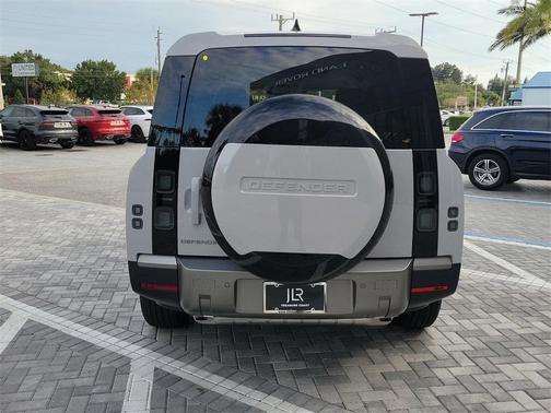 2026 Land Rover Defender 130 S