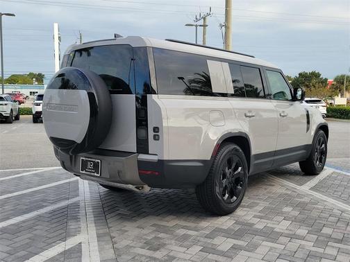 2026 Land Rover Defender 130 S