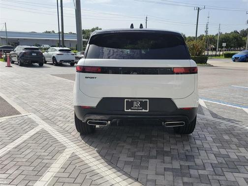 2025 Land Rover Range Rover Sport P360 SE