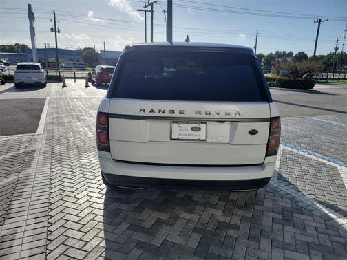 2022 Land Rover Range Rover Base