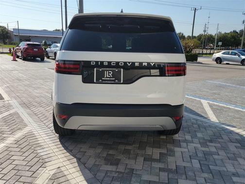 2025 Land Rover Discovery P300 S