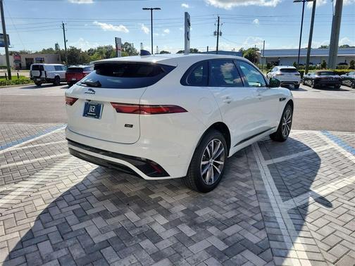 2026 Jaguar F-PACE P250 R-Dynamic S