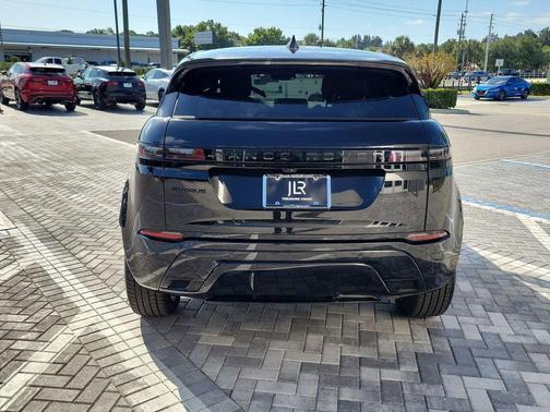 Santorini Black 2026 Land Rover Range Rover Evoque Dynamic SE