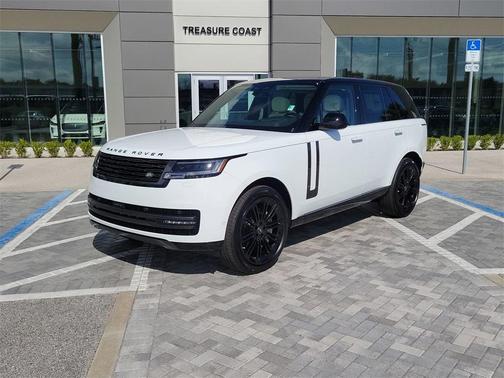 2025 Land Rover Range Rover P530 SE