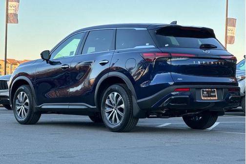 2025 INFINITI QX60 PURE