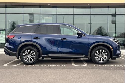 2025 INFINITI QX60 PURE