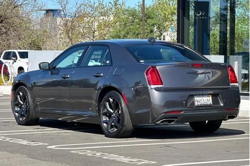 2023 Chrysler 300 S