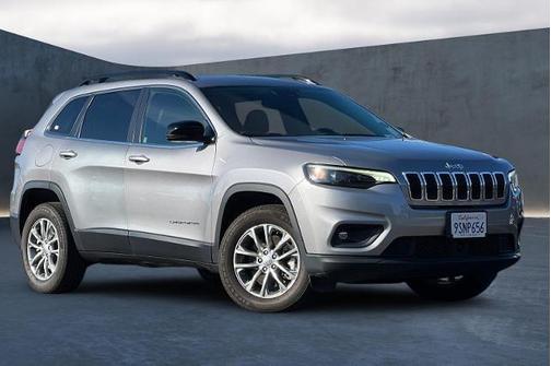 2022 Jeep Cherokee Latitude Lux