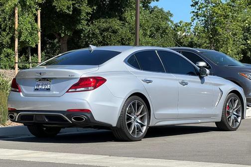 2019 Genesis G70 3.3T Advanced