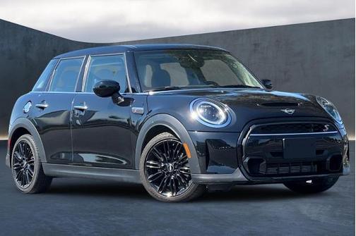 2024 MINI Hardtop Cooper S