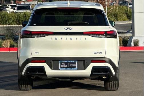 2025 INFINITI QX60 Pure