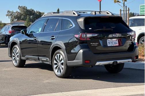 2023 Subaru Outback Touring