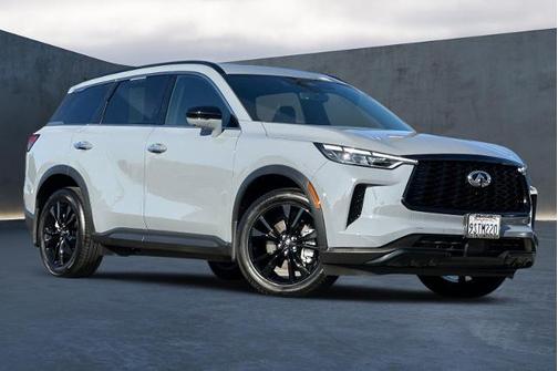 2025 INFINITI QX60 LUXE