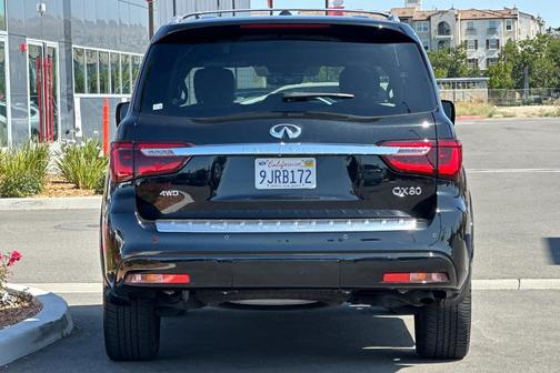 2024 INFINITI QX80 SENSORY