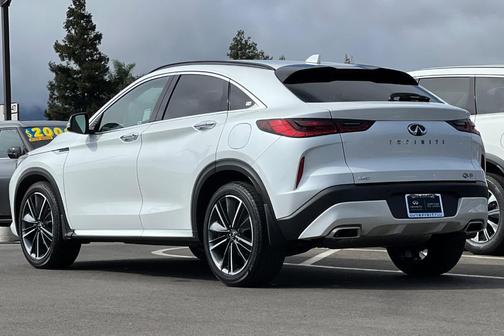 2025 INFINITI QX55 LUXE