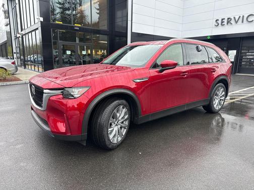 Soul Red Crystal Metallic 2026 Mazda CX-90 3.3 Turbo Preferred