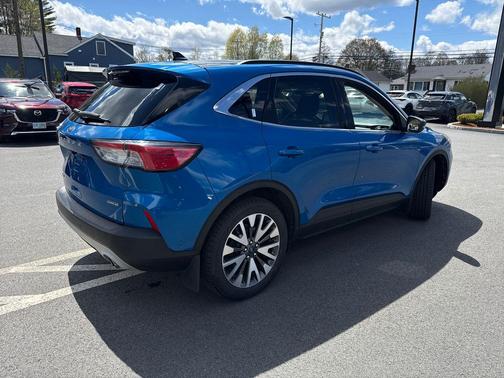 Velocity Blue Metallic 2020 Ford Escape Titanium