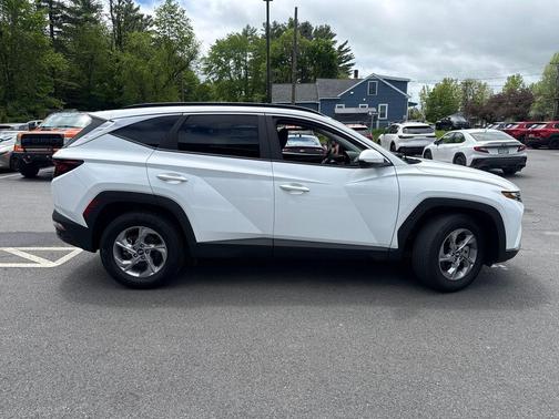 White Pearl 2024 Hyundai TUCSON SEL